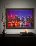 نبضُ مانهاتن المتلألئ (The Manhattan Lumina Pulse)